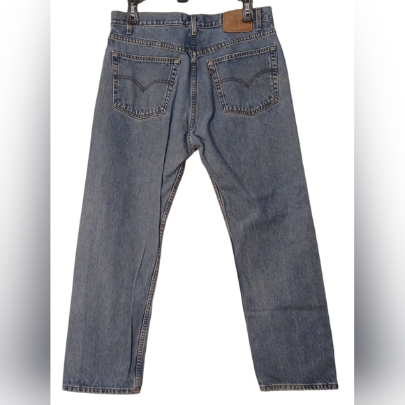 Levis  Mens 505 Jeans 38x30 Blue Denim Straight Leg,Red Tag Vintage, Medium Wash - Picture 3 of 10